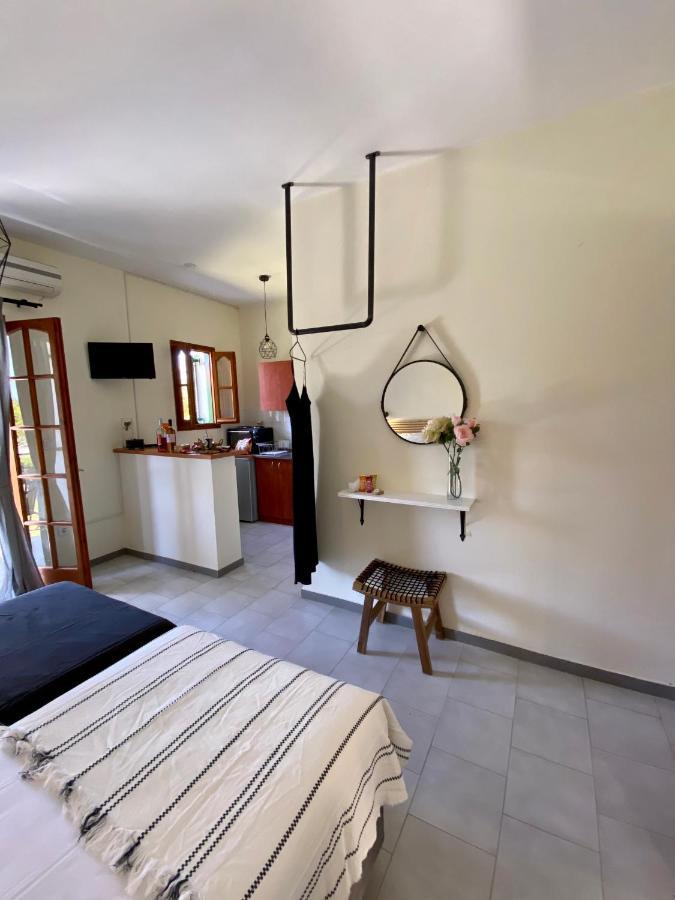 Lemon Tree Apartments B C Argostóli Extérieur photo